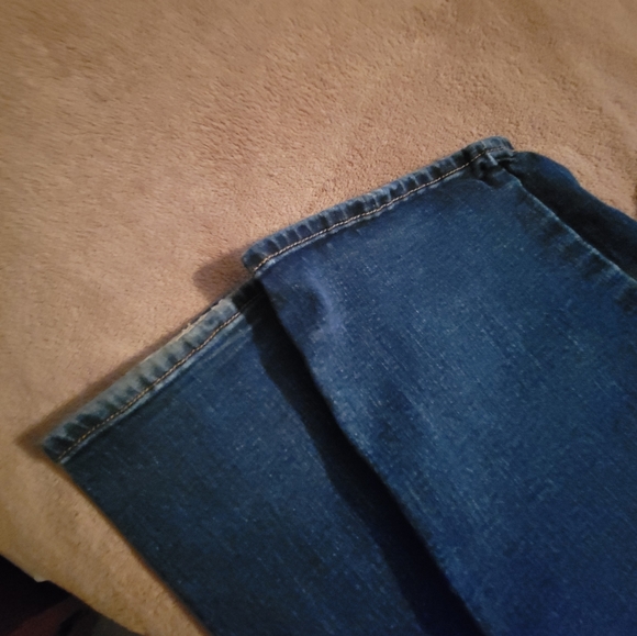 Est. 1946, size 10,Cato - Picture 5 of 6